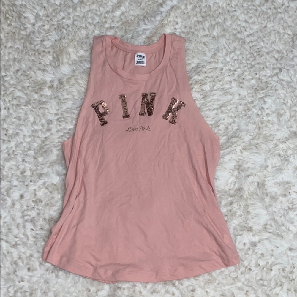 vs pink tank top